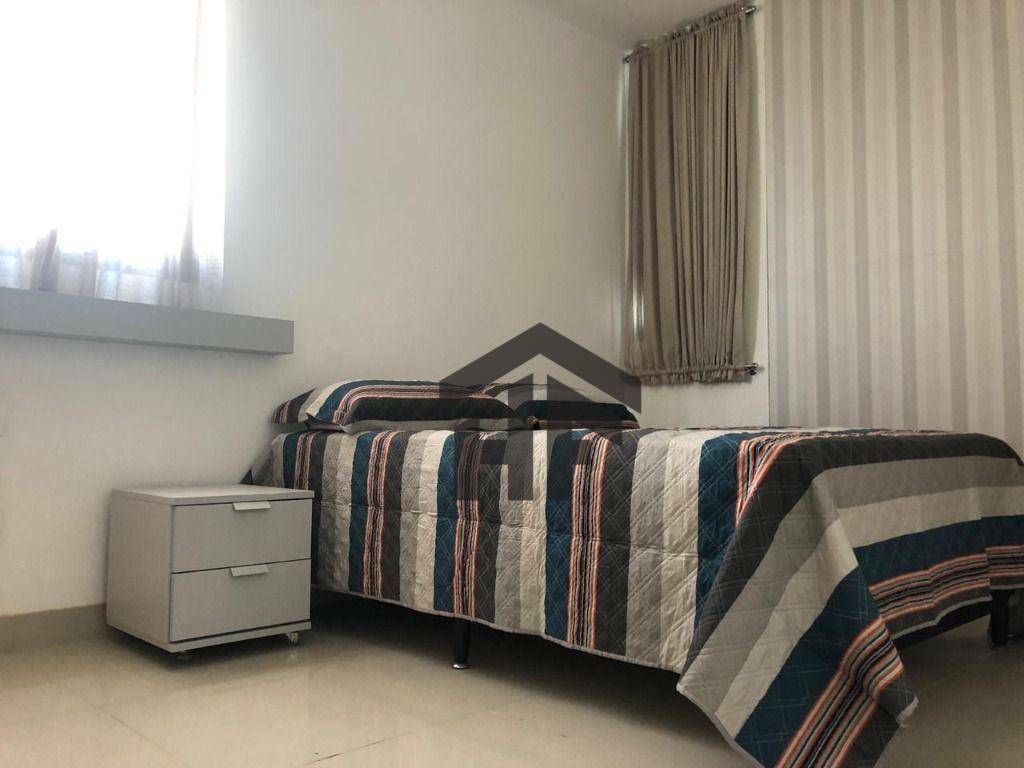 Apartamento à venda com 3 quartos, 113m² - Foto 3