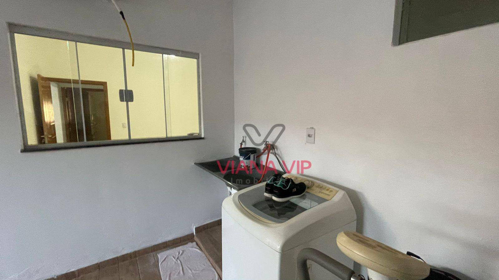 Casa, 2 quartos, 160 m² - Foto 1