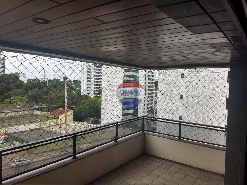 Apartamento para alugar com 3 quartos, 280m² - Foto 8