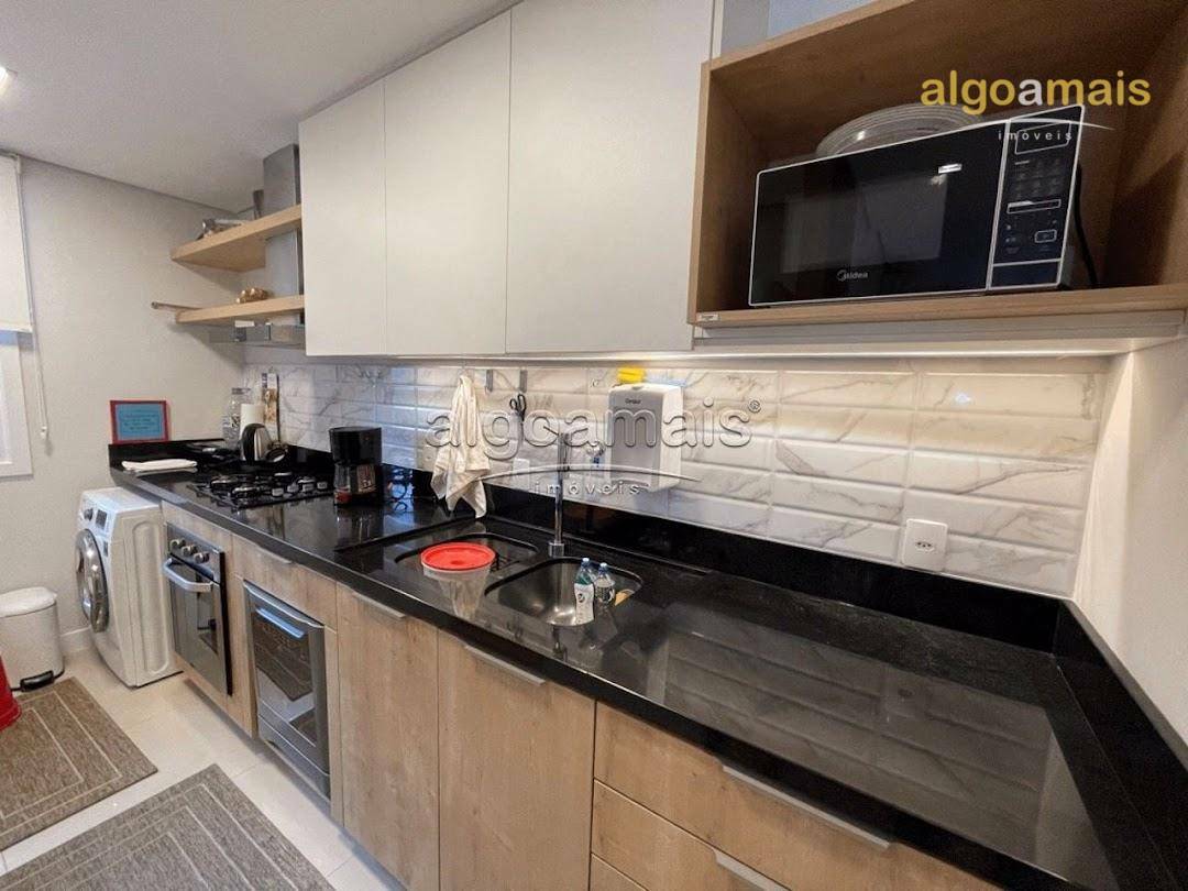 Apartamento à venda com 3 quartos, 119m² - Foto 12