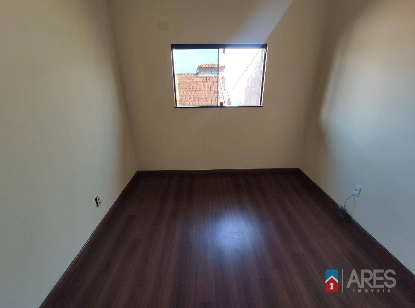 Casa à venda com 3 quartos, 160m² - Foto 6