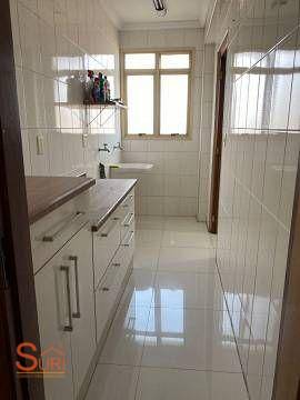 Apartamento à venda com 4 quartos, 180m² - Foto 11