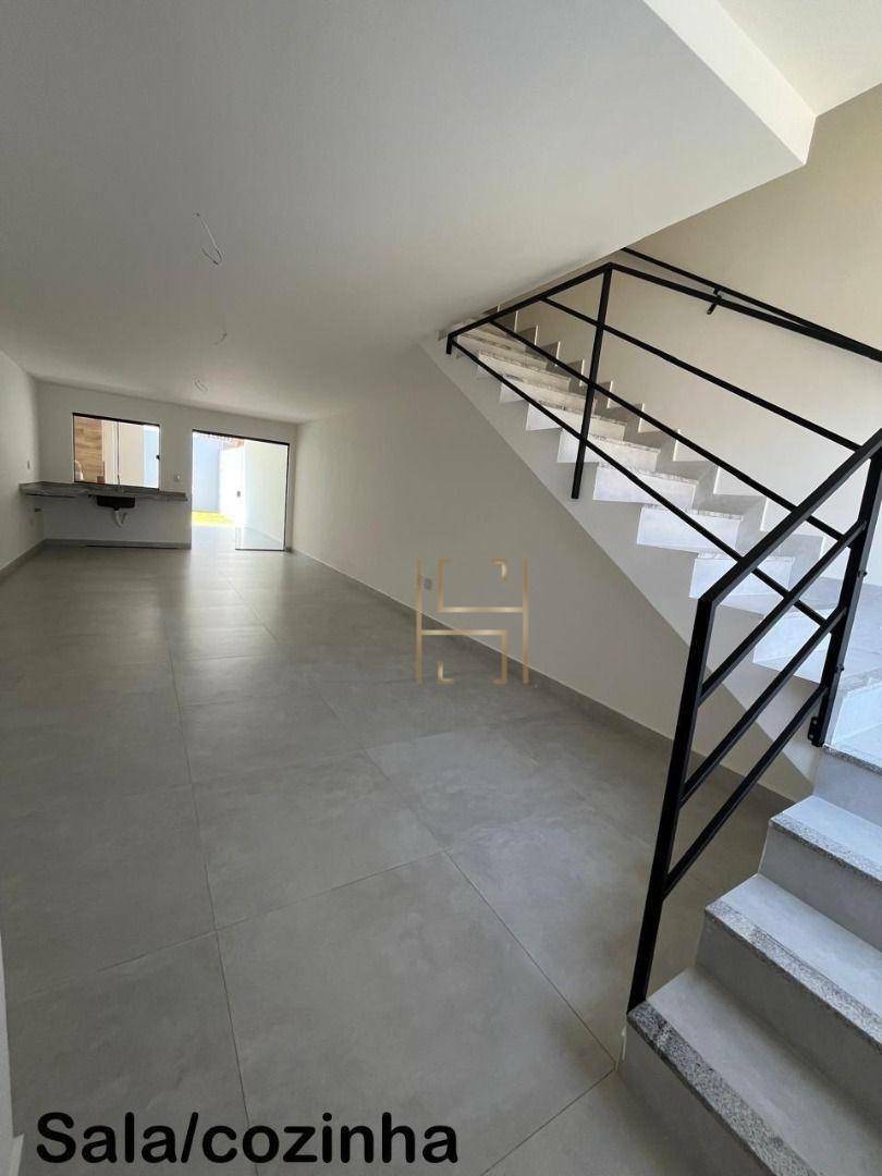 Casa à venda com 3 quartos, 130m² - Foto 17