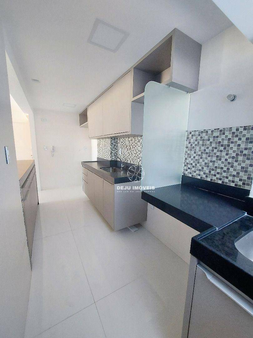 Apartamento à venda com 2 quartos, 72m² - Foto 6