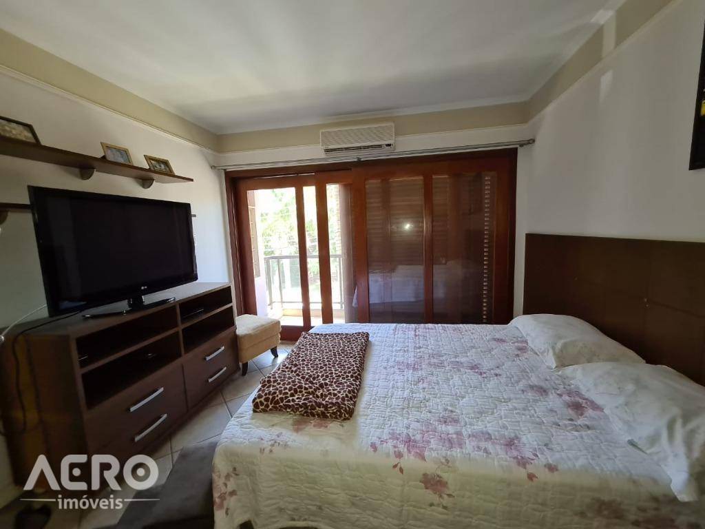 Casa de Condomínio à venda com 3 quartos, 320m² - Foto 46