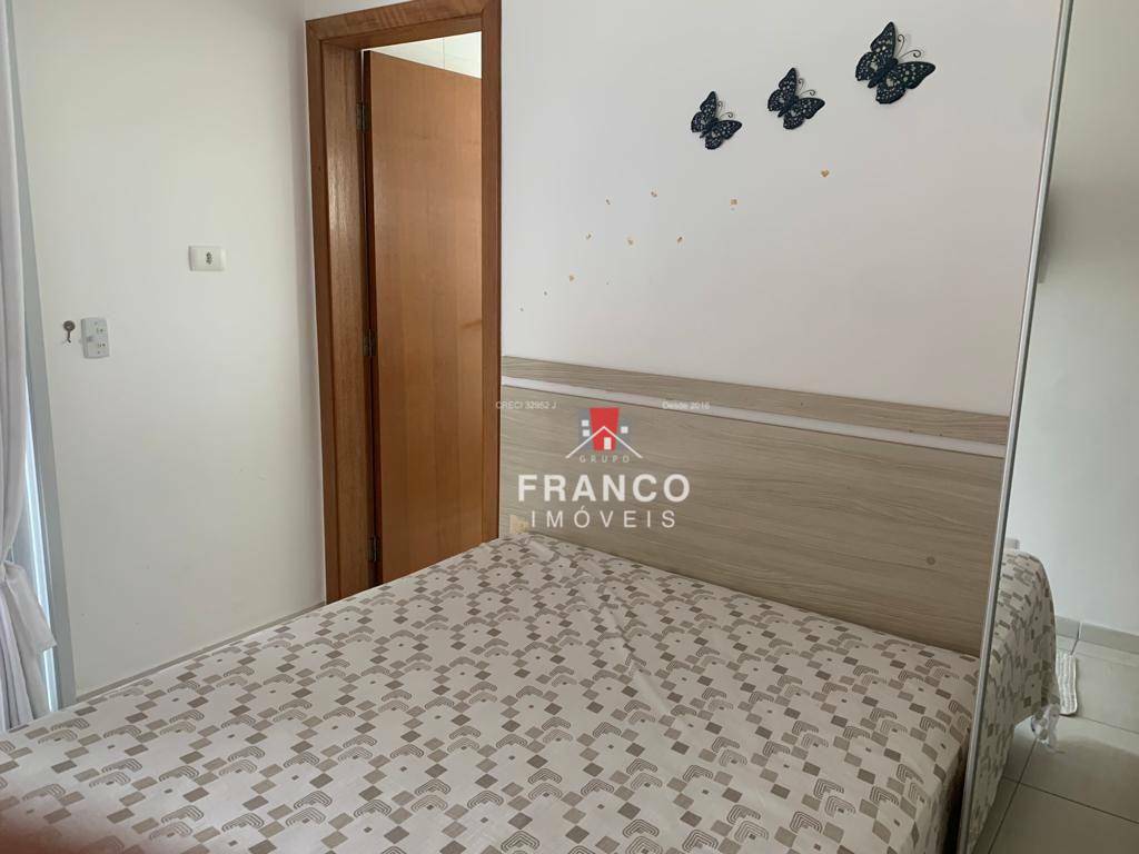 Apartamento à venda com 3 quartos, 123m² - Foto 19