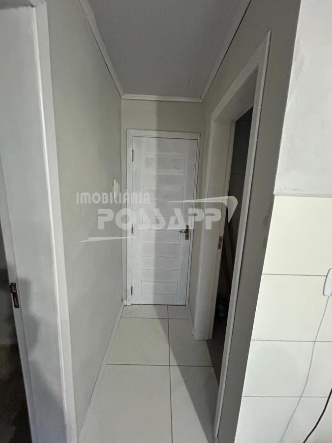 Casa à venda com 2 quartos, 200m² - Foto 4