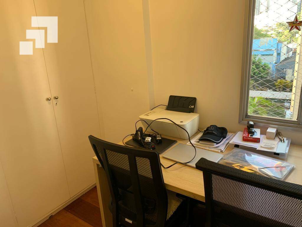 Apartamento à venda com 2 quartos, 70m² - Foto 16