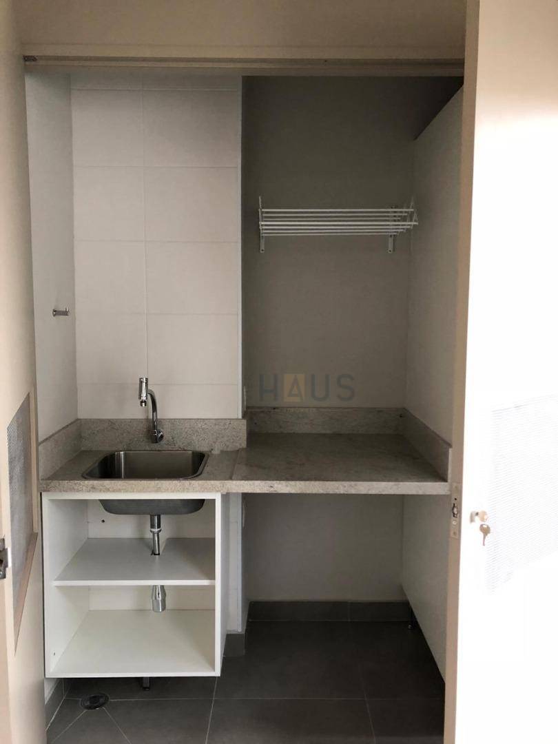 Apartamento para alugar com 1 quarto, 48m² - Foto 8