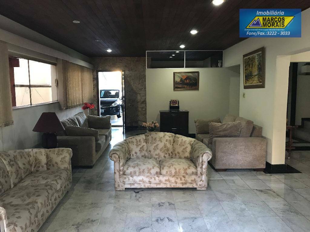 Casa à venda com 5 quartos, 330m² - Foto 4