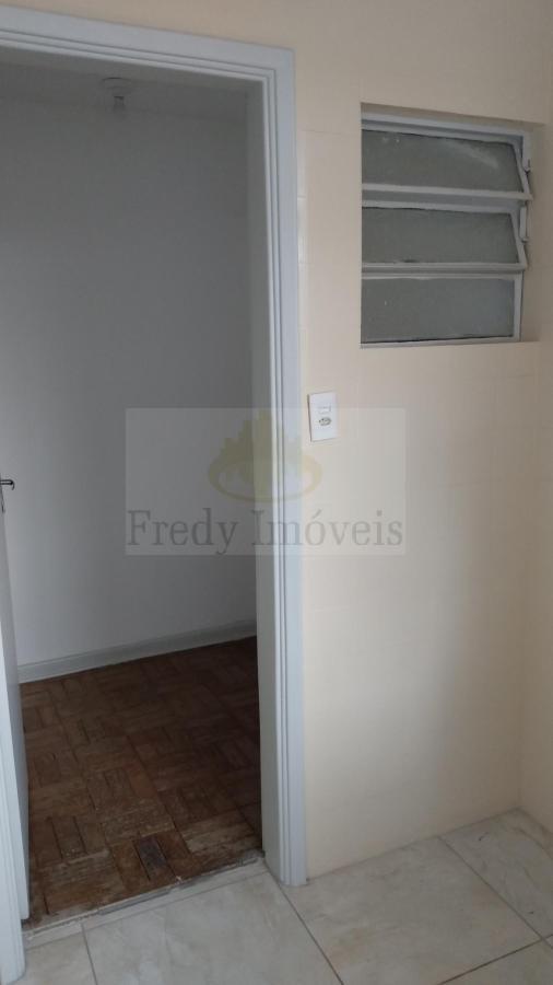 Apartamento à venda com 3 quartos, 87m² - Foto 20