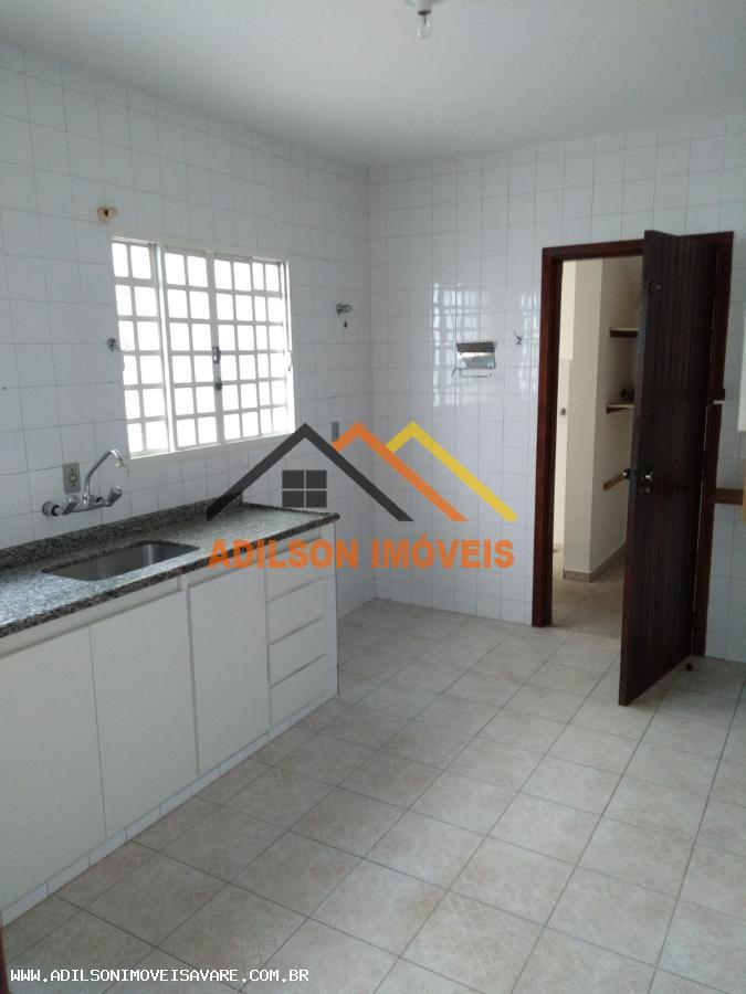 Casa à venda com 3 quartos, 180m² - Foto 7