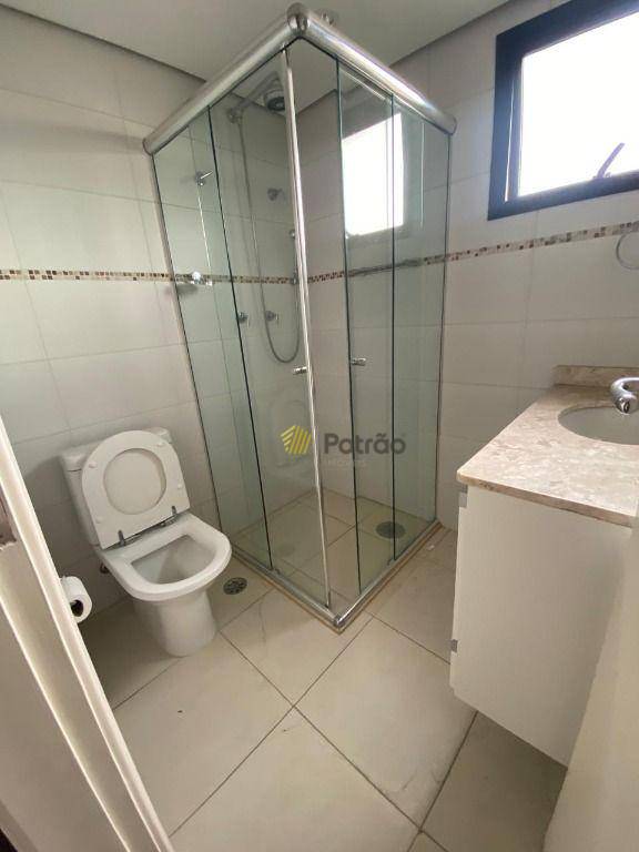 Apartamento à venda com 3 quartos, 138m² - Foto 13