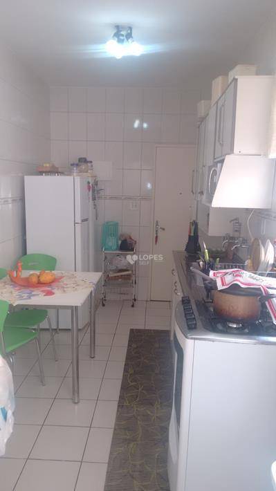 Apartamento à venda com 2 quartos, 77m² - Foto 10