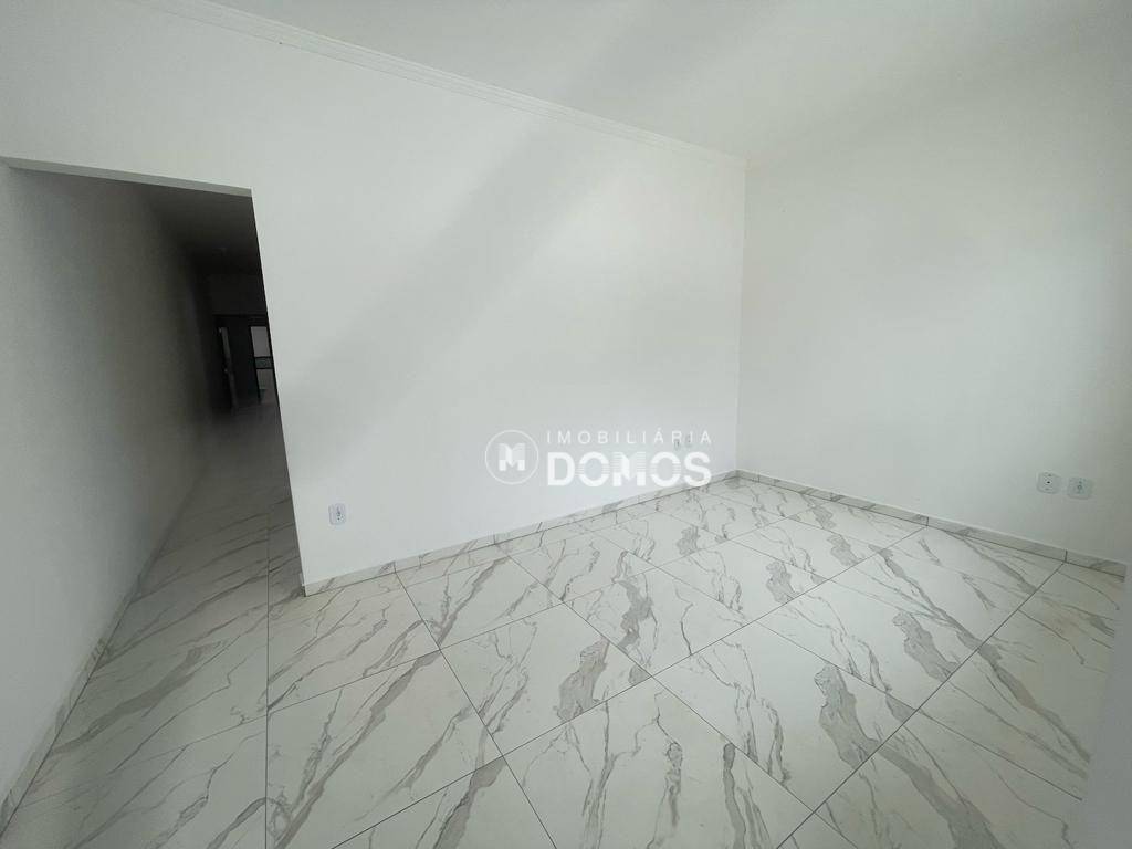 Casa à venda com 2 quartos, 66m² - Foto 21