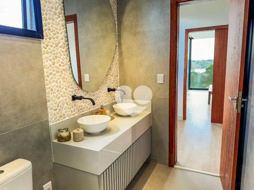 Casa à venda com 3 quartos, 370m² - Foto 16