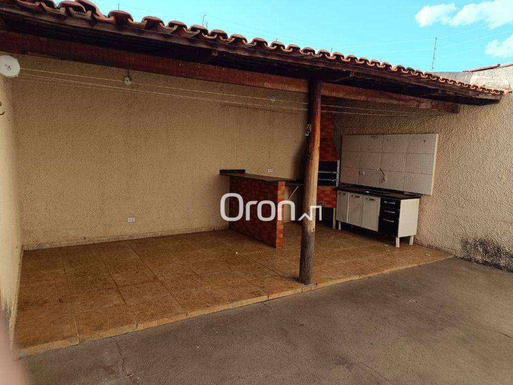 Sobrado à venda com 5 quartos, 200m² - Foto 5