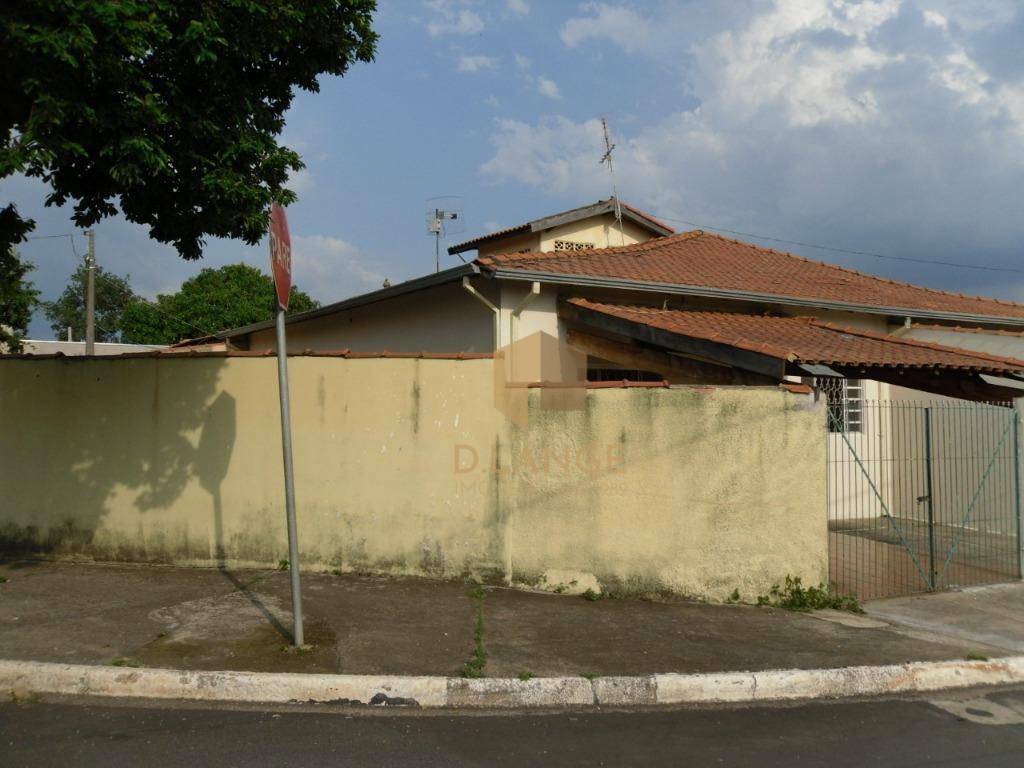 Casa à venda com 8 quartos, 350m² - Foto 16