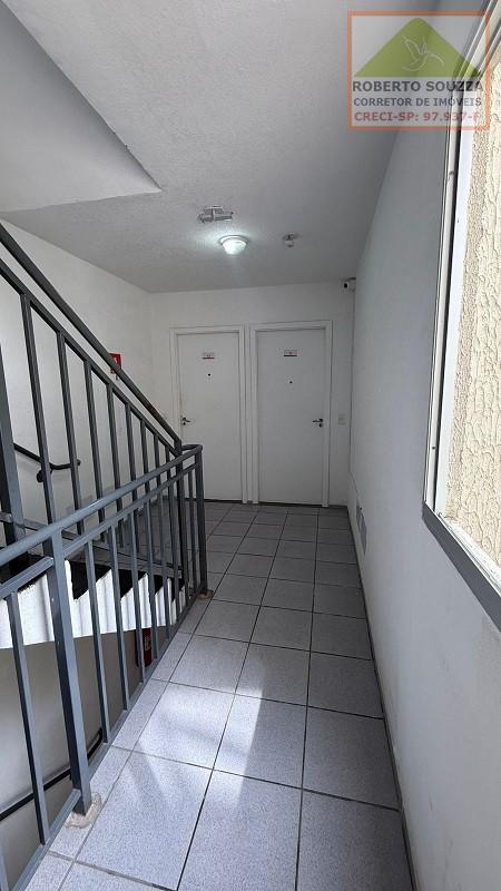 Apartamento à venda com 2 quartos, 38m² - Foto 26