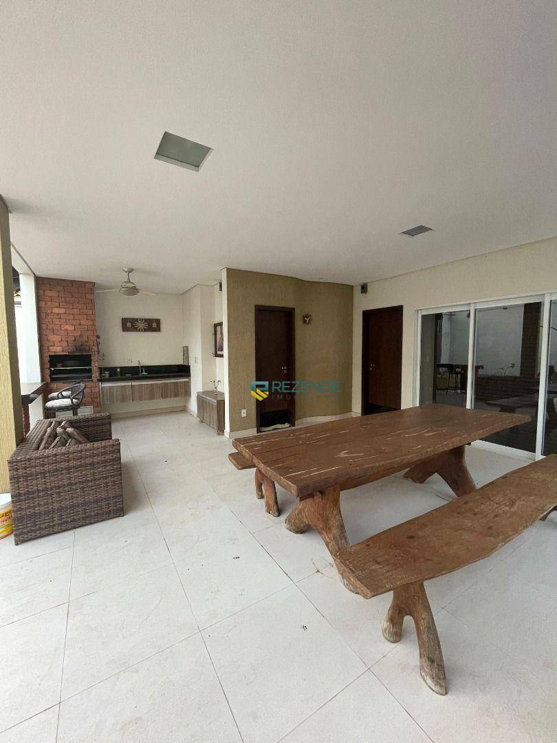 Sobrado à venda com 3 quartos, 305m² - Foto 14