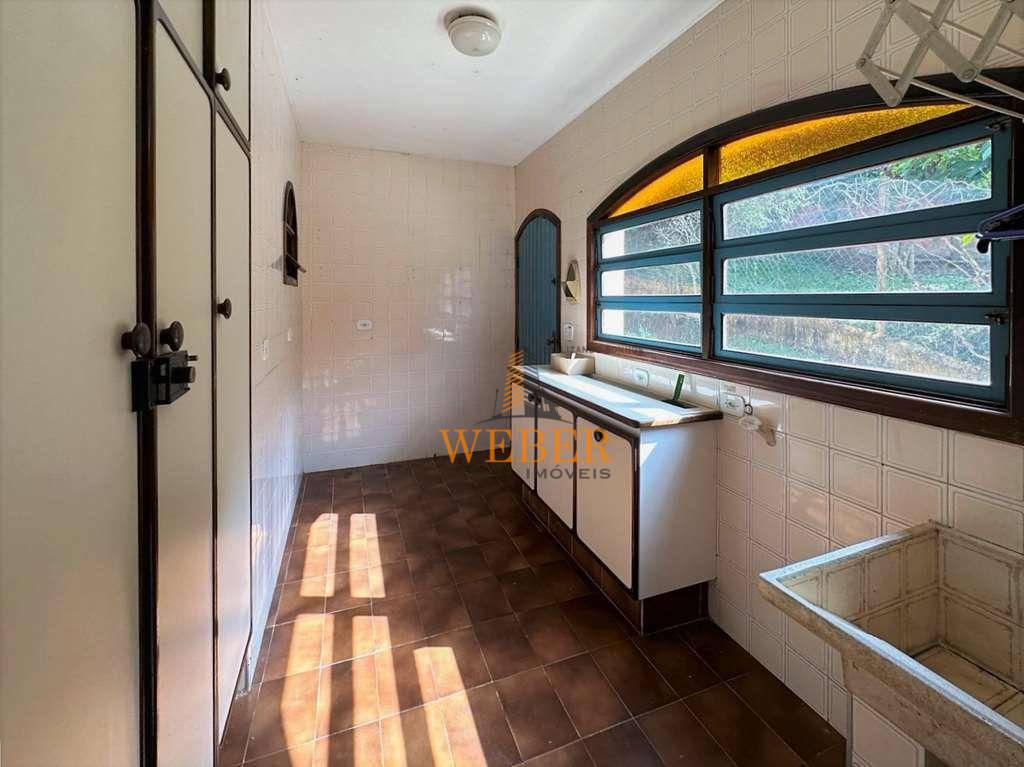 Casa de Condomínio à venda com 7 quartos, 387m² - Foto 35