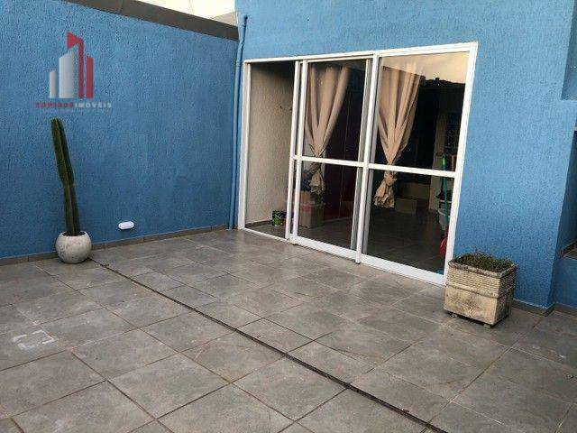 Casa à venda com 2 quartos, 130m² - Foto 20