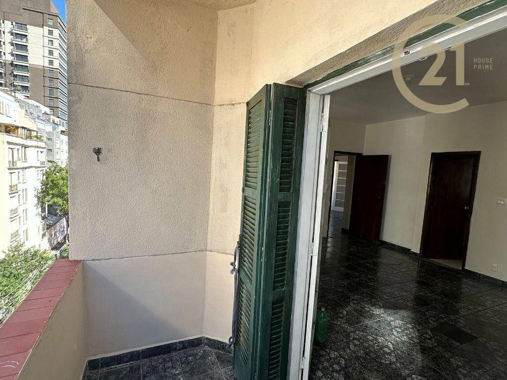 Apartamento à venda com 3 quartos, 162m² - Foto 11