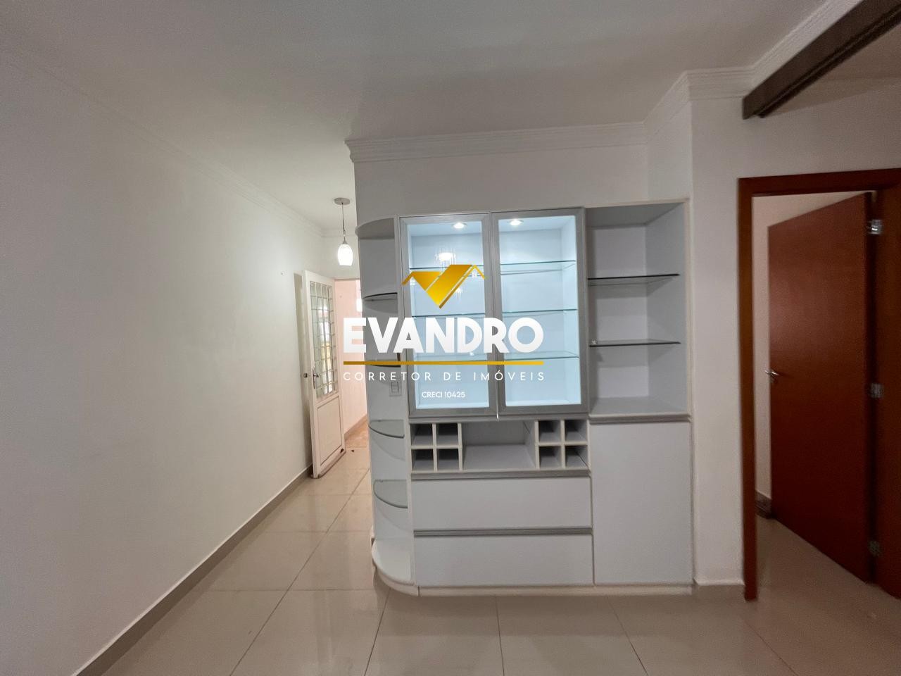 Casa de Condomínio à venda com 3 quartos, 198m² - Foto 11
