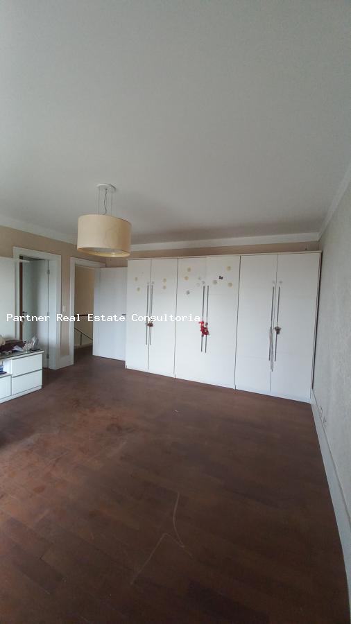 Casa à venda com 4 quartos, 1087m² - Foto 19