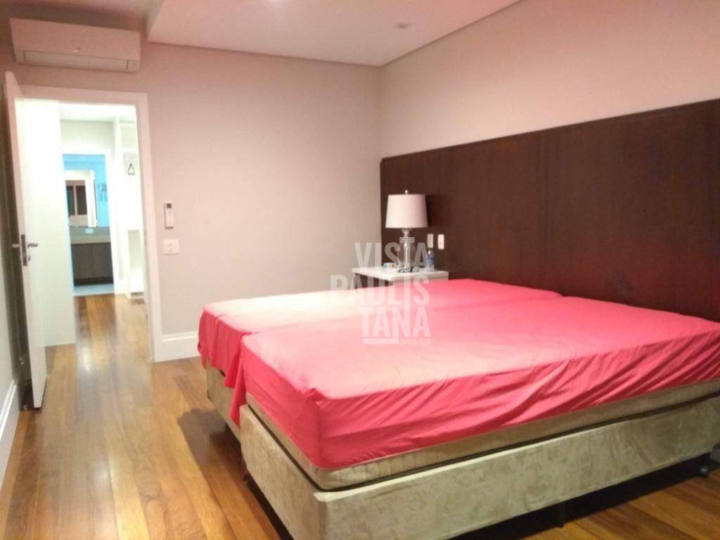 Apartamento à venda com 3 quartos, 250m² - Foto 13