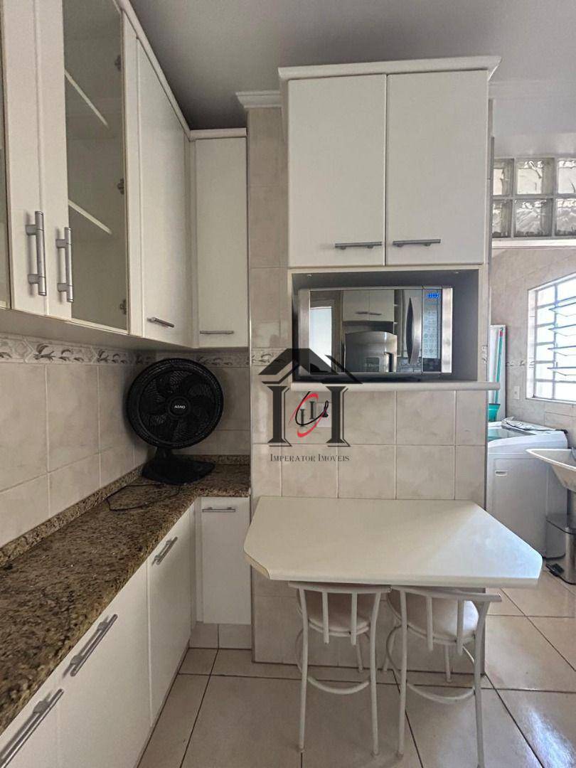 Apartamento para alugar com 2 quartos, 55m² - Foto 15