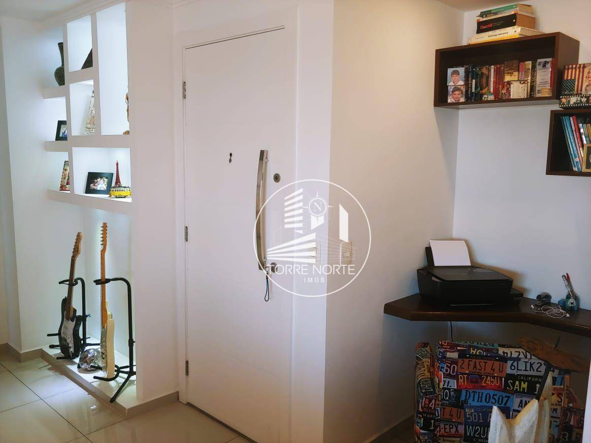 Apartamento à venda com 3 quartos, 140m² - Foto 25