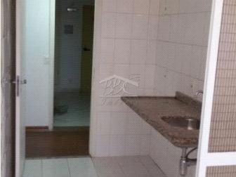 Apartamento à venda com 3 quartos, 76m² - Foto 15