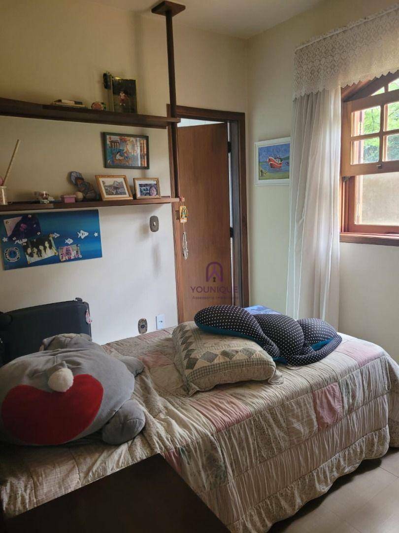 Casa à venda com 4 quartos, 810m² - Foto 26