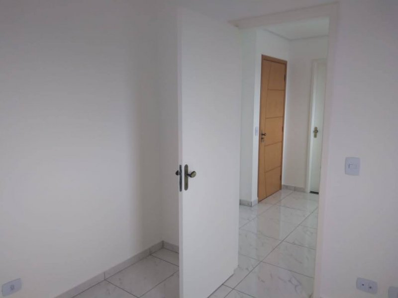 Apartamento à venda com 1 quarto, 28m² - Foto 11