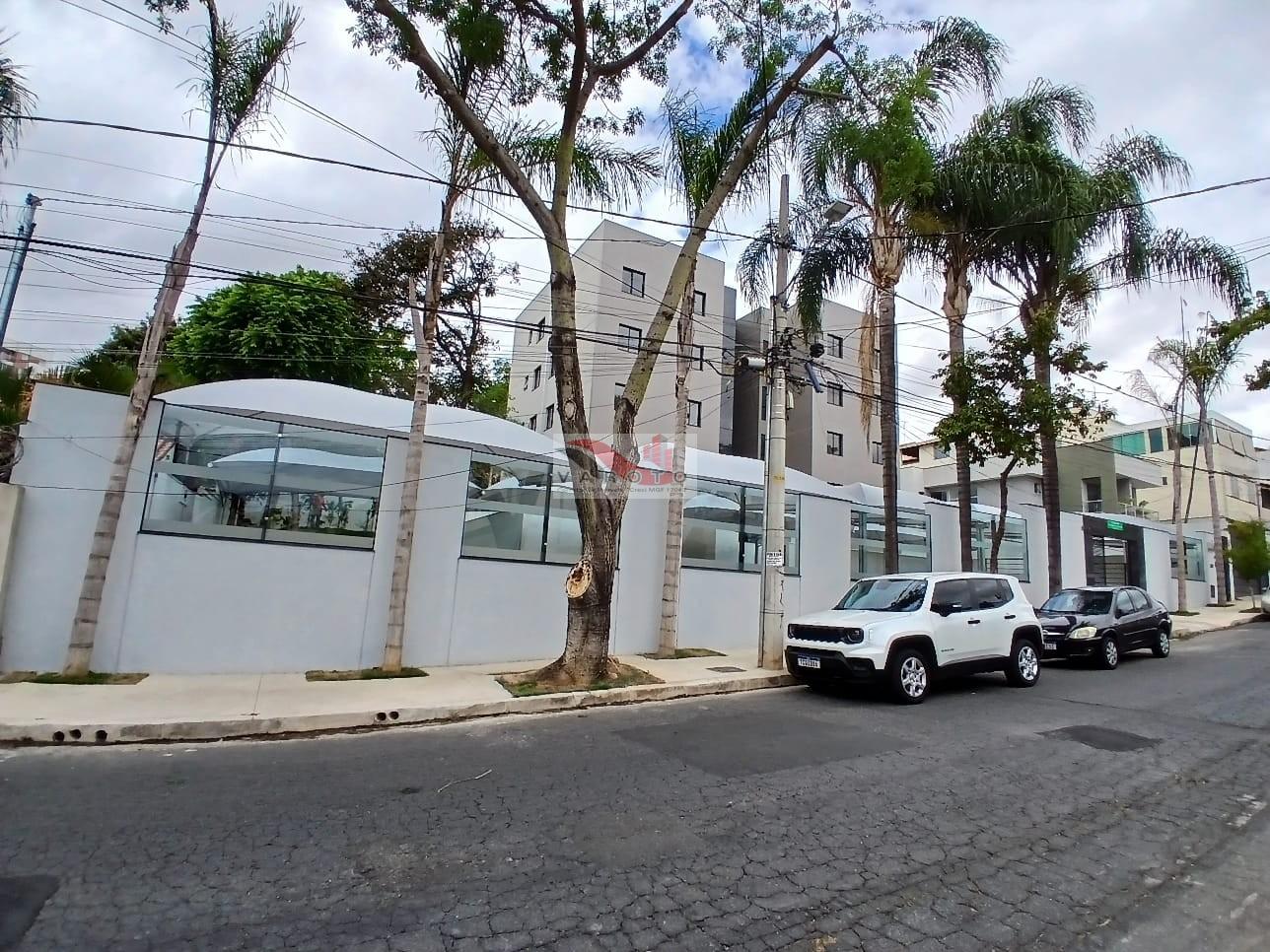 Apartamento à venda com 2 quartos, 61m² - Foto 2