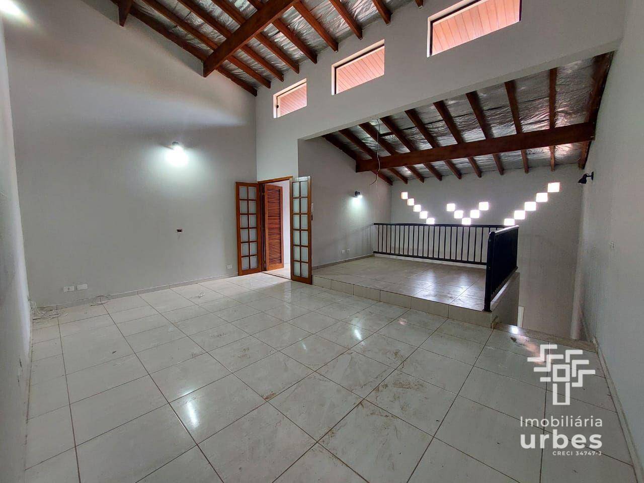 Casa para alugar com 3 quartos, 236m² - Foto 14