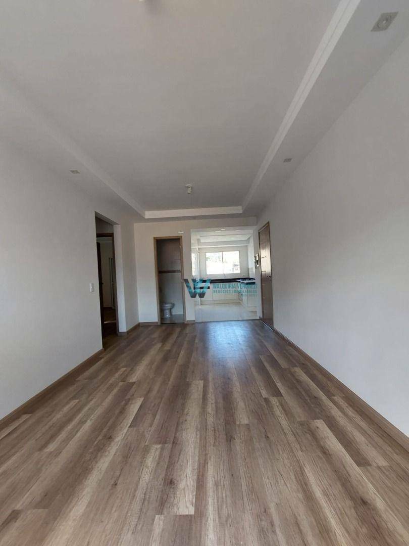 Apartamento à venda com 2 quartos, 78m² - Foto 4