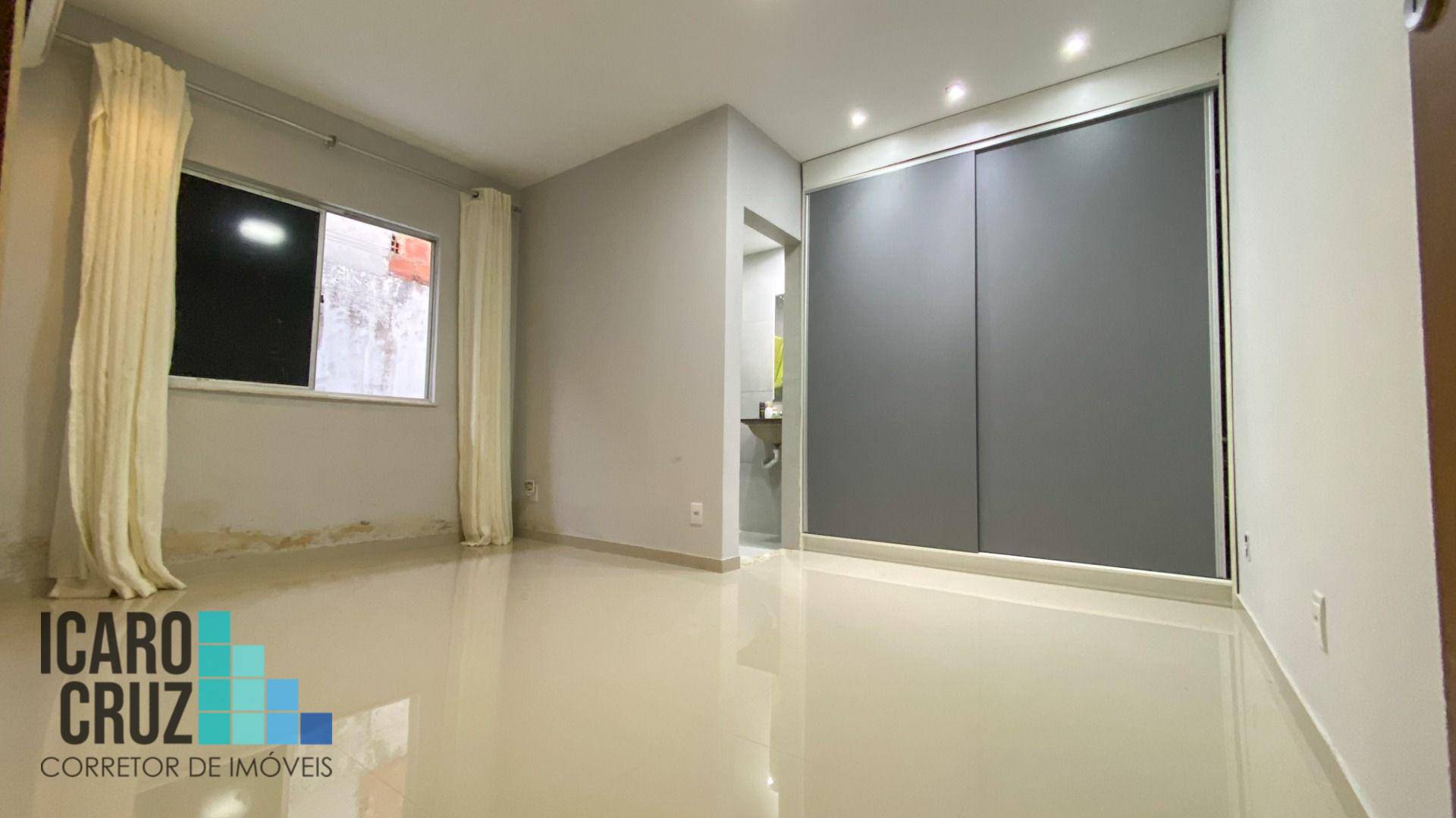 Casa de Condomínio à venda com 6 quartos, 250m² - Foto 10