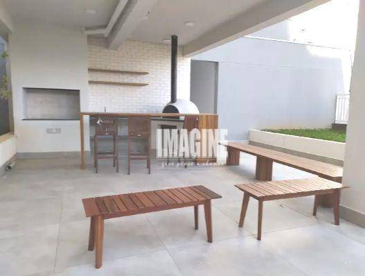 Apartamento à venda com 2 quartos, 83m² - Foto 19