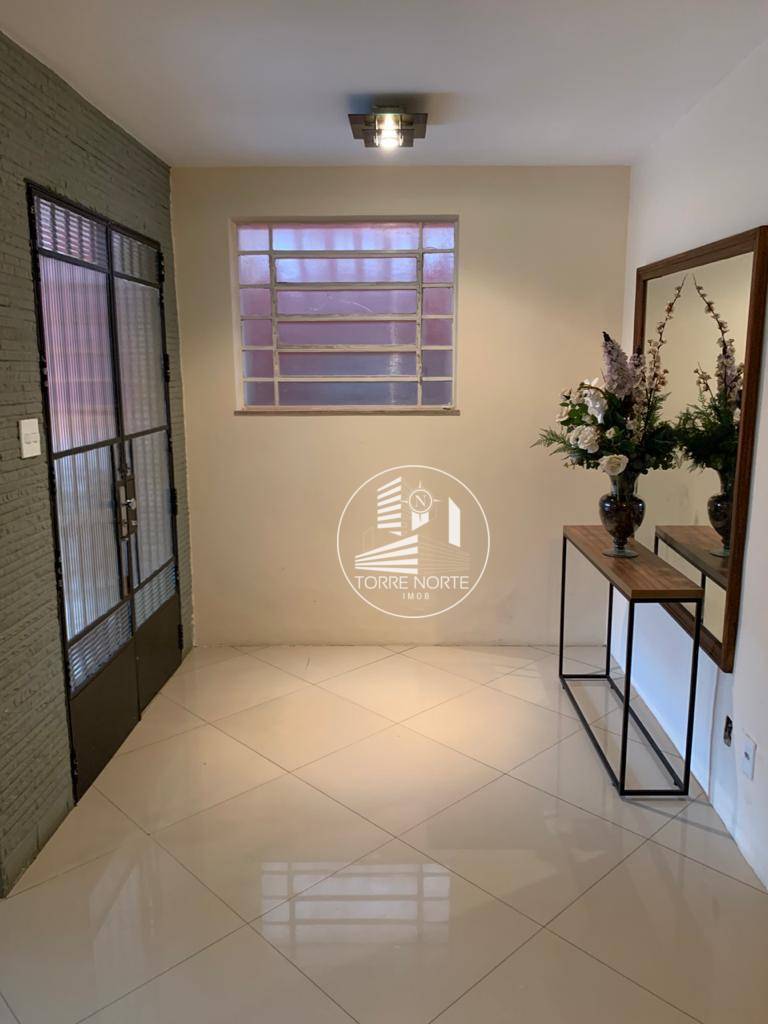 Sobrado à venda com 2 quartos, 350m² - Foto 8