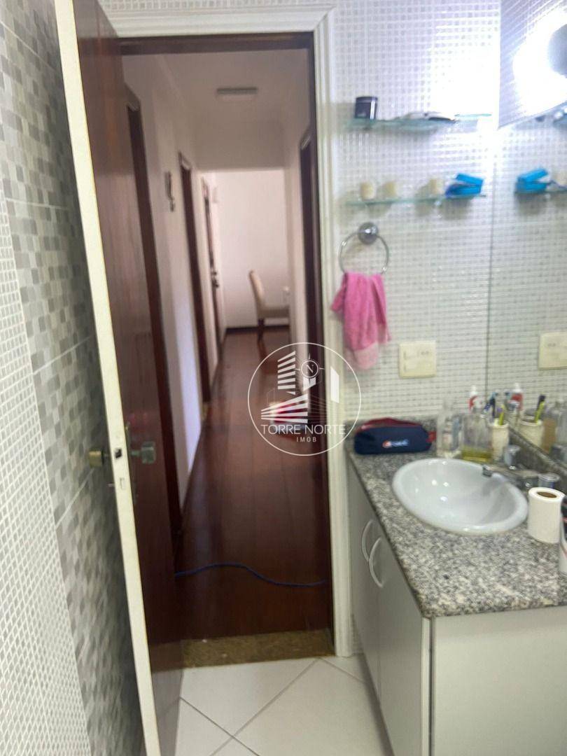 Apartamento à venda com 3 quartos, 120m² - Foto 23