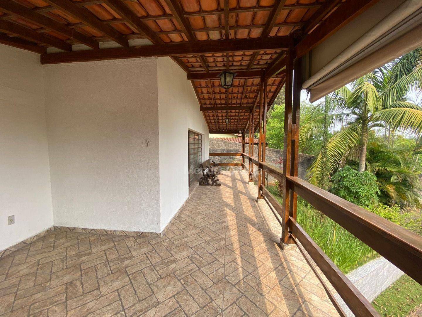 Chácara à venda com 3 quartos, 176m² - Foto 5