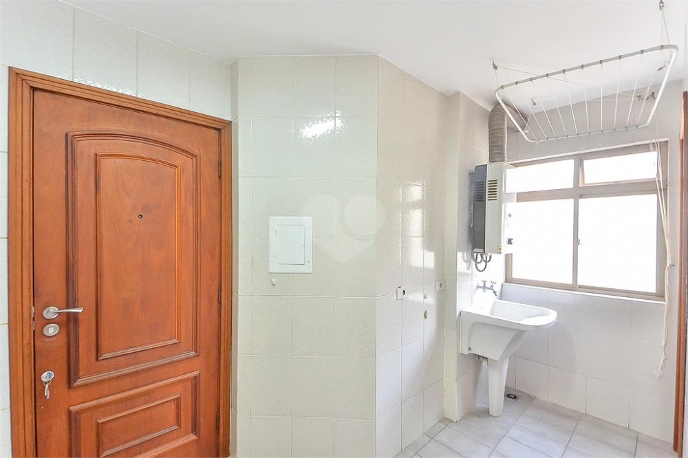 Apartamento à venda com 3 quartos, 98m² - Foto 21