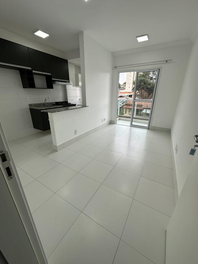 Apartamento para alugar com 3 quartos, 65m² - Foto 2