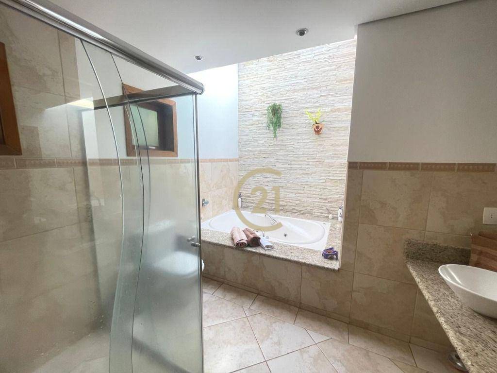 Chácara à venda com 3 quartos, 259m² - Foto 11