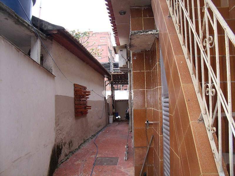 Casa à venda com 3 quartos, 100m² - Foto 8