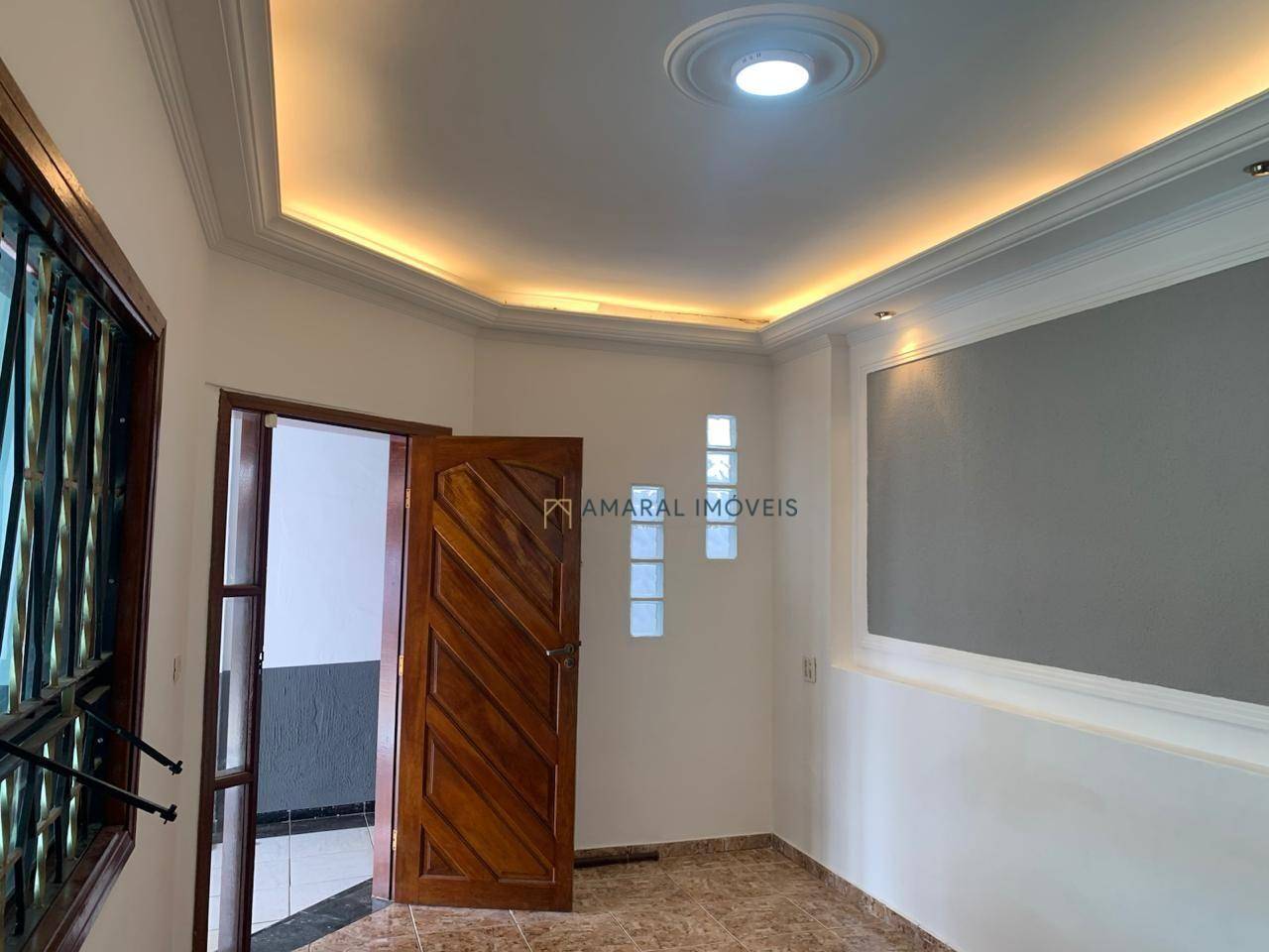 Casa para alugar com 2 quartos, 148m² - Foto 3