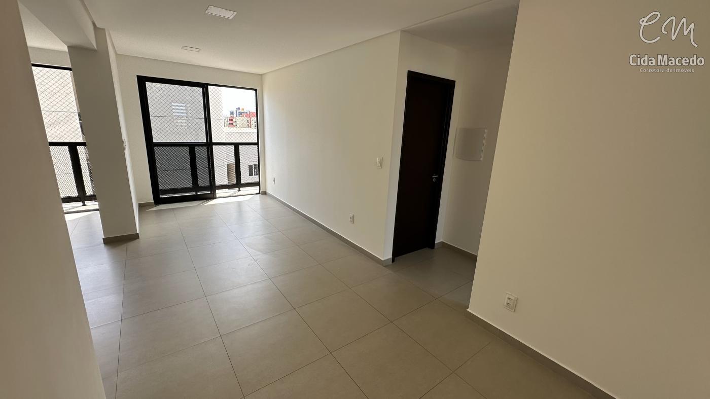 Apartamento à venda com 2 quartos, 66m² - Foto 15