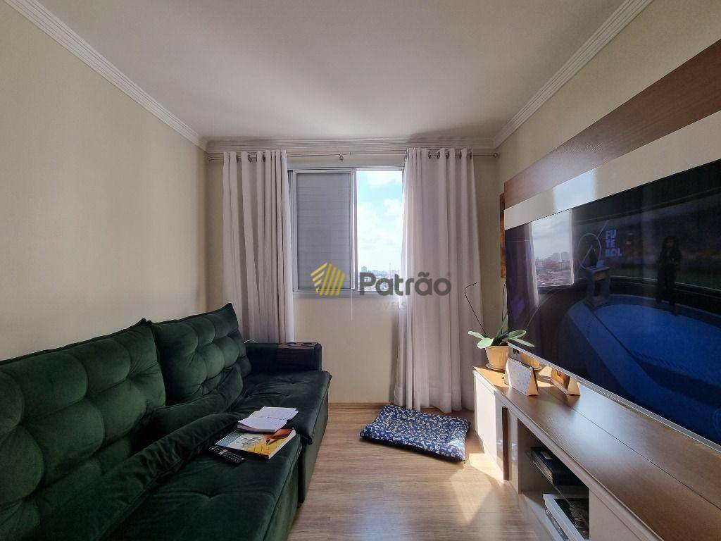 Apartamento à venda com 2 quartos, 57m² - Foto 4